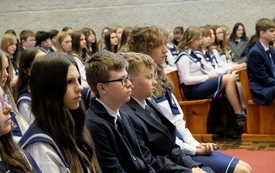 Ślubowanie klas pierwszych w Sanktuarium18