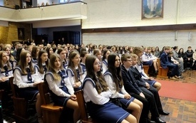 Ślubowanie klas pierwszych w Sanktuarium08