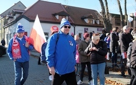 Wsp&oacute;lmie zaśpiewaliśmy hymn32