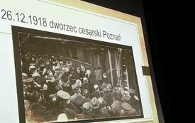 Lekcja historii w bibliotece18