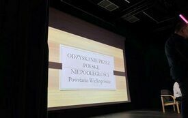 Lekcja historii w bibliotece16