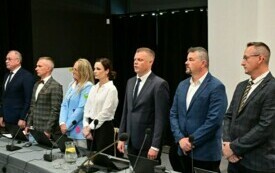 I Sesja nowej Rady001048