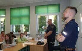 Straż Miejska i Policja z wizytą w Szkole Podstawowej w Nojewie (6)