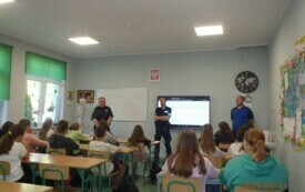 Straż Miejska i Policja z wizytą w Szkole Podstawowej w Nojewie (3)