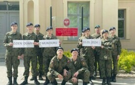 Dzień Dumy z Munduru (1)