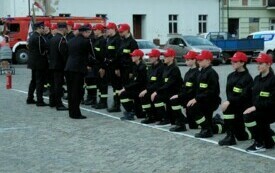 Ślubowanie członk&oacute;w Młodzieżowej Drużyny Pożarniczej075