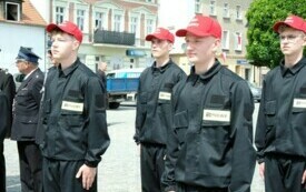Ślubowanie członk&oacute;w Młodzieżowej Drużyny Pożarniczej021