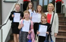 Sukcesy uczni&oacute;w Szkoły Podstawowej w Nojewie &nbsp;w XXVIII Konkursie Wiedzy o Wielkopolsce (17)