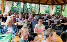 Międzypokoleniowa Integracyjna Spartakiada Sportowa (1)