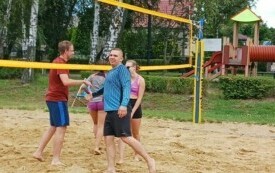 Otwarty turniej siatk&oacute;wki plażowej w Łazienkach (6)