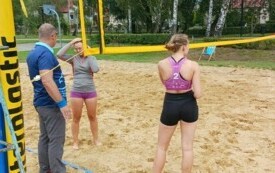 Otwarty turniej siatk&oacute;wki plażowej w Łazienkach (5)
