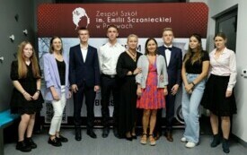 Wręczanie Stypendi&oacute;w001200