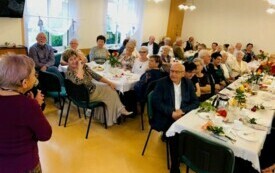 Spotkanie urodzinowe senior&oacute;w (9)