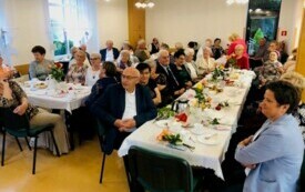 Spotkanie urodzinowe senior&oacute;w (8)