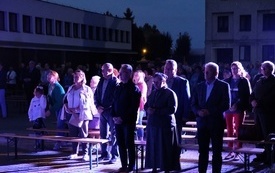 Koncert Uwielbienia100