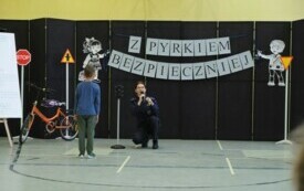 Z Pyrkiem bezpiecznej61