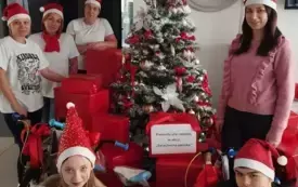 Społeczność bursy wsparła Szlachetną Paczkę (8)