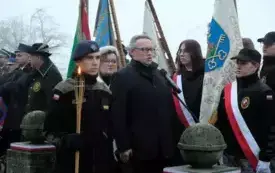 uroczystość pod pomnikiem 27 grudnia (26)