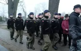 uroczystość pod pomnikiem 27 grudnia (21)