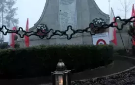 uroczystość pod pomnikiem 27 grudnia (2)