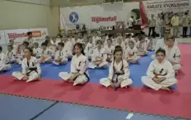 Mistrzostwa w karate0137