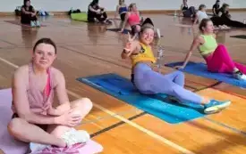 Maraton Fitness Mix w stylu lat 90 &ndash; ruch, energia i świetna zabawa! (14)