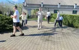 Poszukiwania wielkanocnego zajączka w Nosalewie (8)
