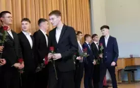 Zakończenie roku szkolnego klas maturalnych169