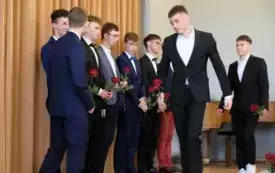 Zakończenie roku szkolnego klas maturalnych167