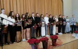 Zakończenie roku szkolnego klas maturalnych160