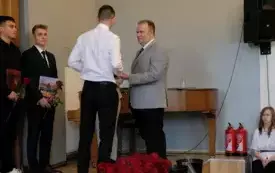 Zakończenie roku szkolnego klas maturalnych156
