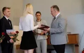 Zakończenie roku szkolnego klas maturalnych145
