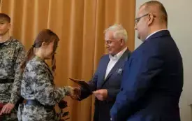 Zakończenie roku szkolnego klas maturalnych103