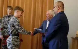 Zakończenie roku szkolnego klas maturalnych099