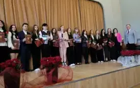 Zakończenie roku szkolnego klas maturalnych082