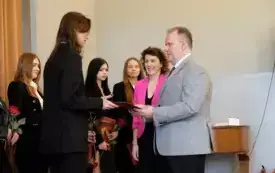 Zakończenie roku szkolnego klas maturalnych075