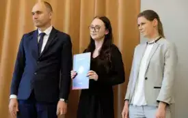 Zakończenie roku szkolnego klas maturalnych048
