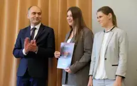 Zakończenie roku szkolnego klas maturalnych047