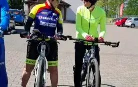 Klubowicze Aktywnie w Pniewach, oraz przedstawiciele miasta zn&oacute;w na podium &ndash; tym razem w Radowie Małym! (6)