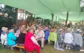 Wiankowe biesiadowanie&nbsp; (2)