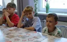 P&oacute;łkolonie w bursie0127