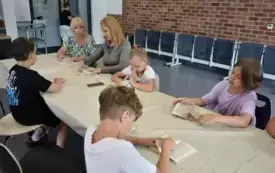 Kolejny tydzień &bdquo;Wakacji w bibliotece&rdquo; za nami! (5)