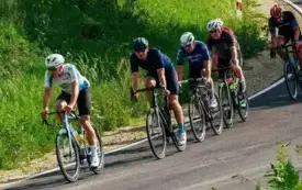 Kolarski weekend w Pniewach &ndash; sportowe emocje i sukcesy mieszkańc&oacute;w30