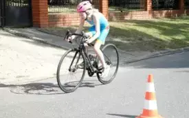 Triathlon-dzień 3001100