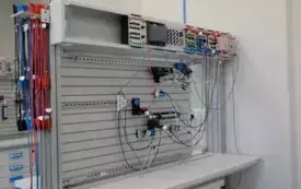 Uroczyste Otwarcie Ośrodka Egzaminacyjnego Dla Zawodu Technik Mechatronik (7)