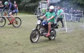 IX Wyścig przez Wieki147