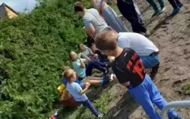 Wykopki w Turowie35