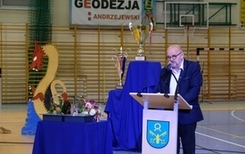 INFORMACJA Z UROCZYSTEJ SESJI RADY MIEJSKIEJ PNIEWY 79