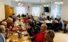 Msza św. Senior&oacute;w Dziennego Domu (11)
