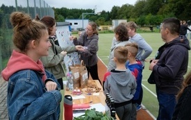 IX Rodzinny Piknik u si&oacute;str001102